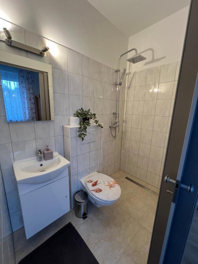 Hotel Hirsch Fluorn-Winzeln Luaran gambar