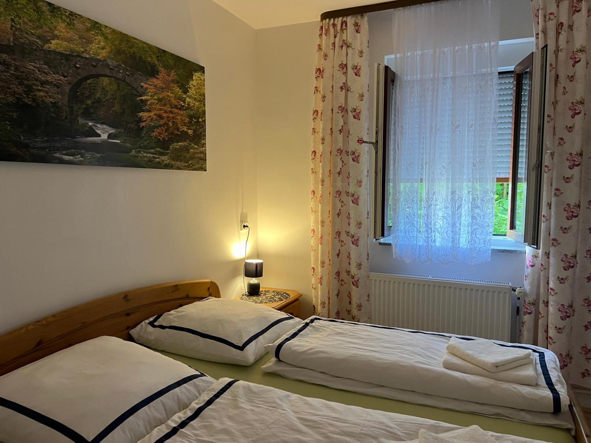 Hotel Hirsch Fluorn-Winzeln Luaran gambar