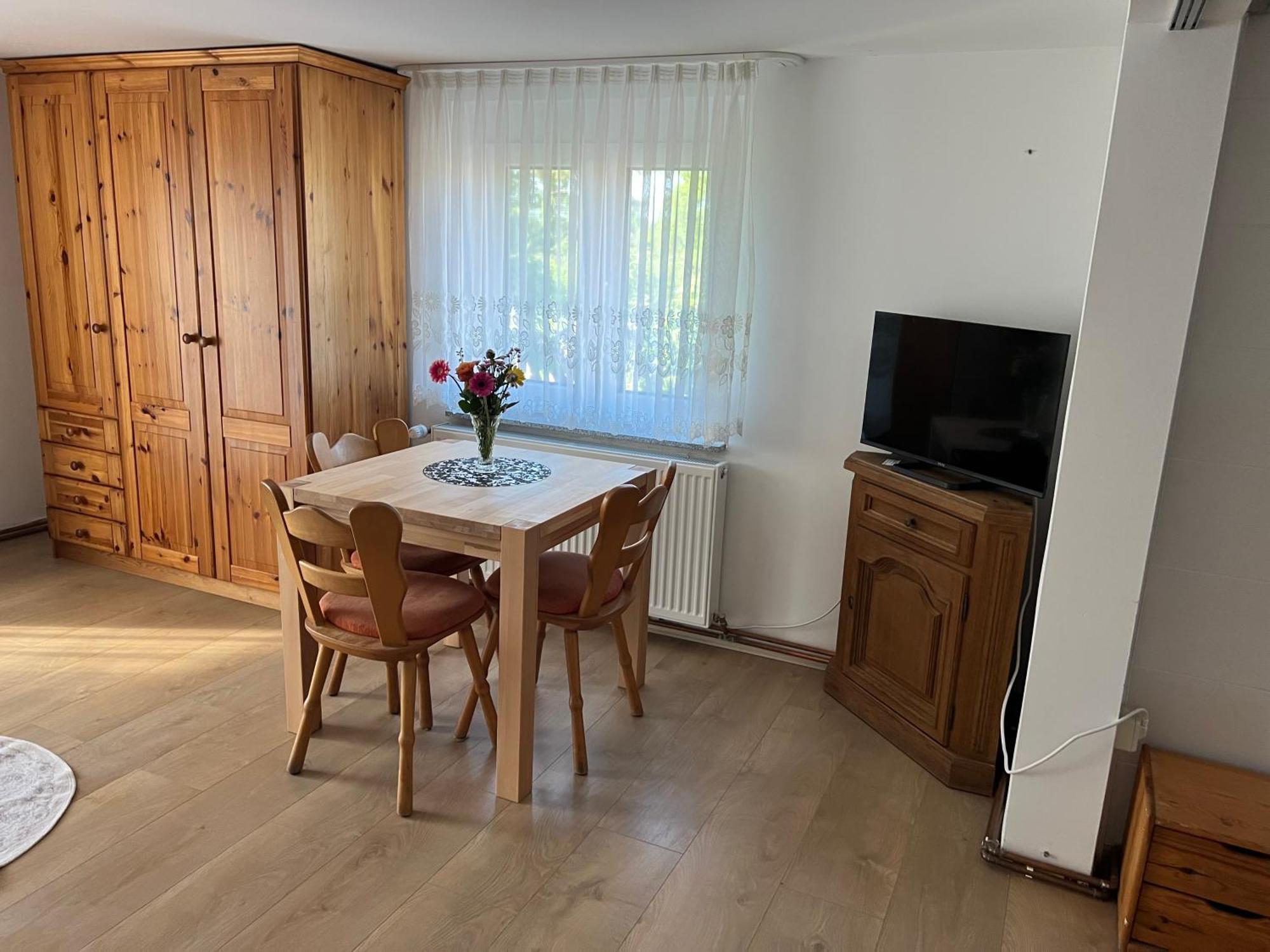 Hotel Hirsch Fluorn-Winzeln Luaran gambar